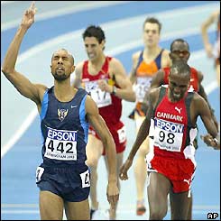 David Krummenacker celebrates as he beats Wilson Kipketer in the men's 800m