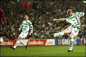 John Hartson fires in Celtic's second goal nine minutes from time