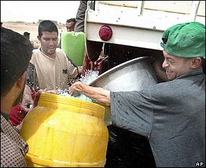 Fresh supplies of water reach Umm Qasr