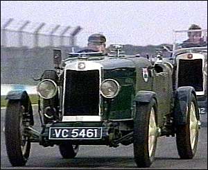 Tom Delaney racing his Lea Francis around the Donington track