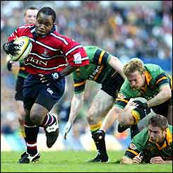 19-year-old Marcel Garvey bursts through for Gloucester