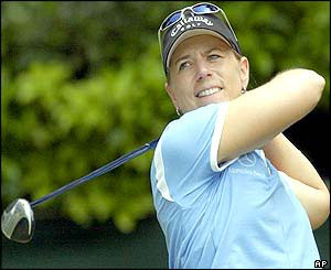 Annika Sorenstam tees off at the Colonial