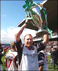 Trevor Brennan celebrates with the Heineken Cup