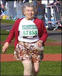 85 year old Alma Kent, the oldest woman to run the marathon this year passes through he start