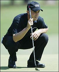 Weir cards seven under after 18 holes to force a play-off