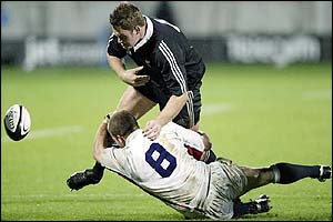 England's Joe Worsley forces the opposition into an early mistake