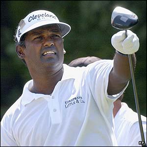 Vijay Singh's challenge falters