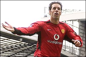 Ruud van Nistelrooy celebrates his first goal against Charlton