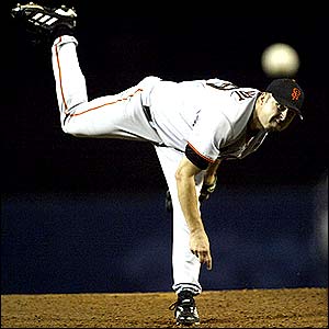Jason Schmidt of San Francisco Giants throws a pitch as they take on the Dodgers in Los Angeles 
