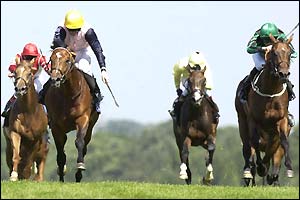 Martin Dwyer rides High Accolade to victory in The King Edward VII Stakes