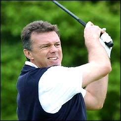 David O'Leary follows through on one of his better shots 