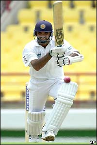 Marvan Atapattu starts the match well