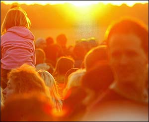 Crowds at the solstice