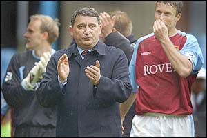 Graham Taylor claps the Aston Villa fans