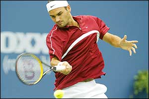 Federer takes the opening set 6-3 after a break in the seventh game 