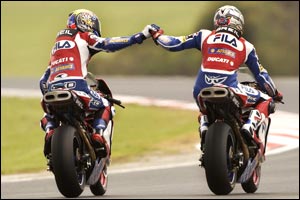 Hodgson and Xaus celebrate four one-twos in a row