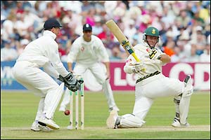 Smith now heads for a triple century as England are unable to remove him by lunch