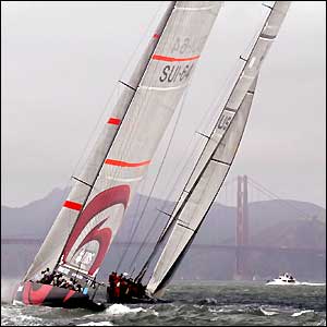 Ernesto Bertarelli sails in front of the Golden Gate bridge