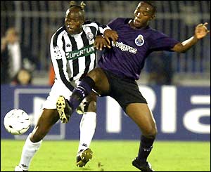 Partizan Belgrade's Taribo West battles with Porto's Benni McCarthy