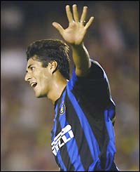 Julio Ricardo Cruz of Inter Milan celebrates scoring his side's first goal