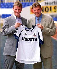 Hoddle signs Sheringham