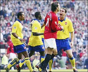 The Arsenal players are furious with Ruud van Nistelrooy