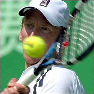 Australia's Wayne Arthurs returns