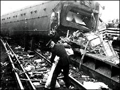 Aftermath of Hither Green rail crash