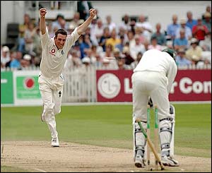 James Kirtley of England celebrates taking the wicket of Neil McKenzie of South Africa