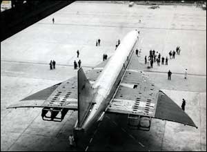 Prototype Concorde 002 in a hangar in 1967
