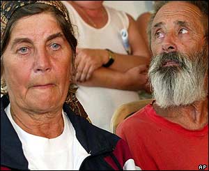 Kurt Schuster and his wife Erna at news conference