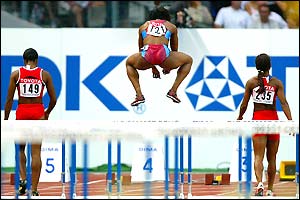 Gail Devers makes a shock early exit in the 100m hurdle heats