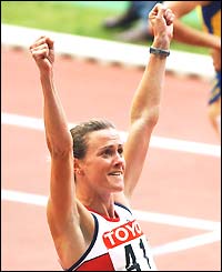 Great Britain's Hayley Tullett celebrates her bronze medal in the women's 1500m