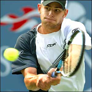 American Andy Roddick strikes a return