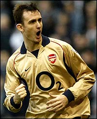 Stiker Francis Jeffers returns to Everton