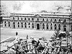 Soldiers firing on the Presidential Palace 