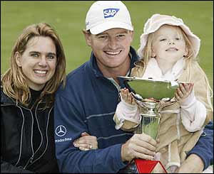 Ernie Els with wife Liezl and daughter Samantha