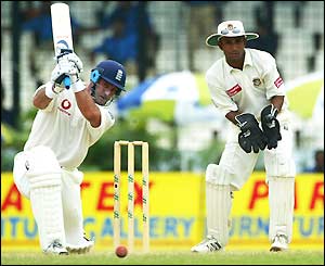 Graeme Thorpe smashes a drive to the boundry