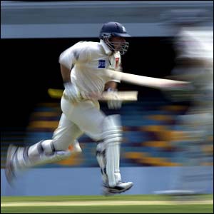 Victoria's Jason Arnberger runs during the Pura Cup match against the Queensland Bulls and the Victoria at the Gabba 