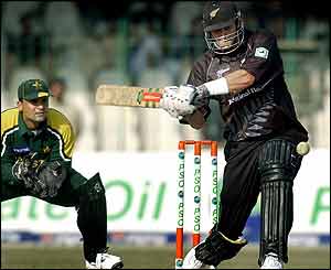 Cairns batting in Lahore