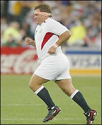 England replacement Jason Leonard runs on to the pitch