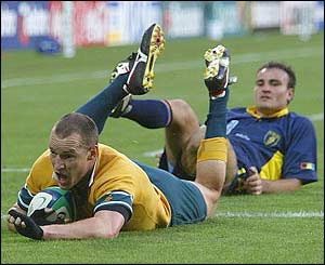 Stirling Mortlock scores for Australia against Romania in Sydney