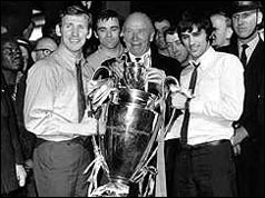 Sir Matt Busby with Pat Crerand and George Best
