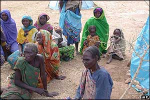 Refugees near the Chadian town of Birak