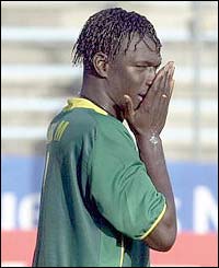 Mali's captain Mahamadou Diarra 