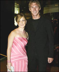 Brett Lee and girlfriend Sarah Genuis 