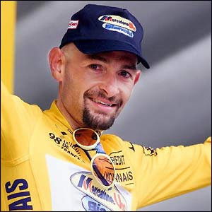 Marco Pantani wins the 1998 Tour de France