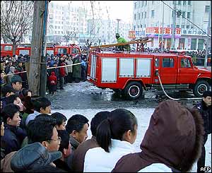 Jilin crowd/fire engines