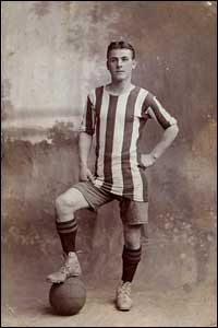 Unknown Photographer, 1908. Tom Phillips Collection