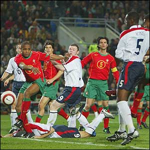 Ledley King scores for England
